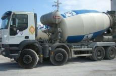 شاحنة باطون