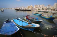 مراكب الصيادين ترسو بميناء غزة.jpeg