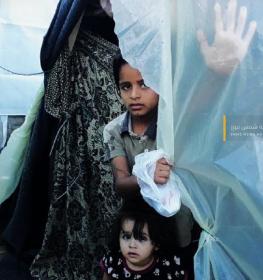 معاناة شديدة للنازحين من نيران الحرب في أول أمطار موسم الشتاء في غزة.jpg