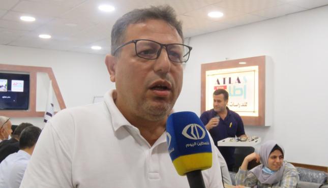 حلقة نقاش.jpg