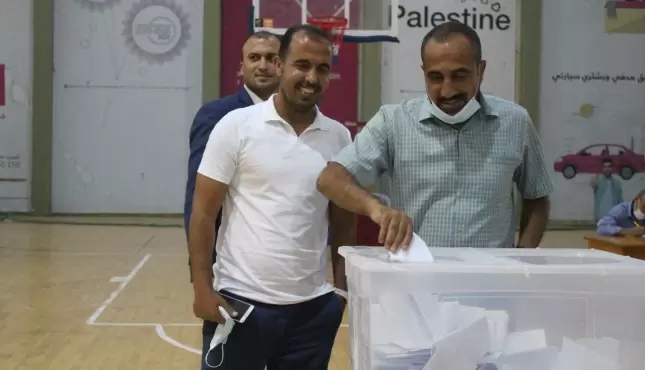 انتخابات نادي غزة الرياضي (3).webp