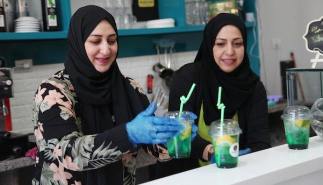 حلويات أحلام خضرة (2).jpg