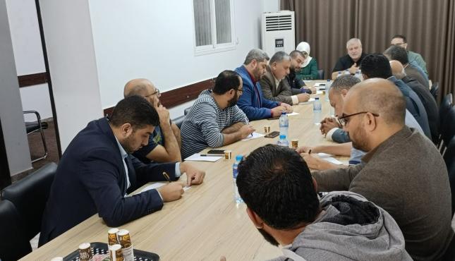 العلاقات الإعلامية للفصائل تلتقي لجنة المتابعة في غزة  (4).jfif