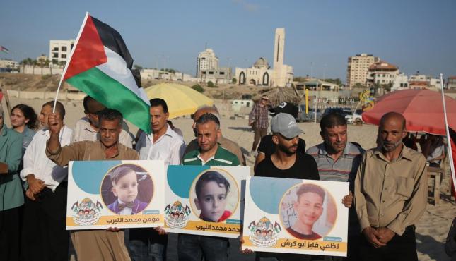 منحوتة فنية على شاطئ غزة بأسماء شهداء معركة وحدة الساحات 2022  المقاومة  14.jfif
