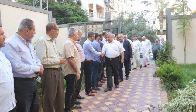 1 الجهاد بغزة تستقبل وفدا من حركة حماس مهنئا بذكرى الانطلاقة.jpg