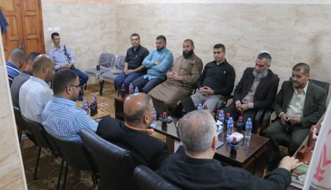 2 الجهاد الإسلامي اقليم غزة يستقبل وفدا من حركة الأحرار مهنئا بذكرى الانطلاقة الـ 35.jpg