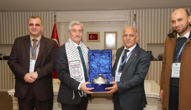 اتحاد بلديات غزة يبحث مع اتحاد البلديات التركية سبل تعزيز التعاون 5.jpg