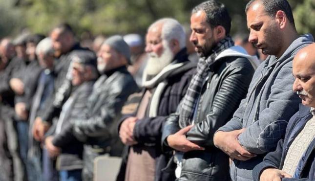 صلاة الجمعة بالأقصى