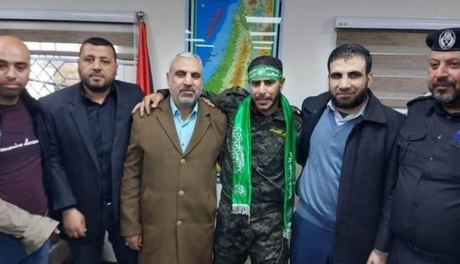 الأسير عامر العروقي..jpg