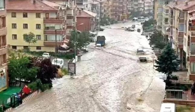 فيضانات-مدمرة-تجتاح-جنوب-تركيا-وتوقع-قتلى.jpg
