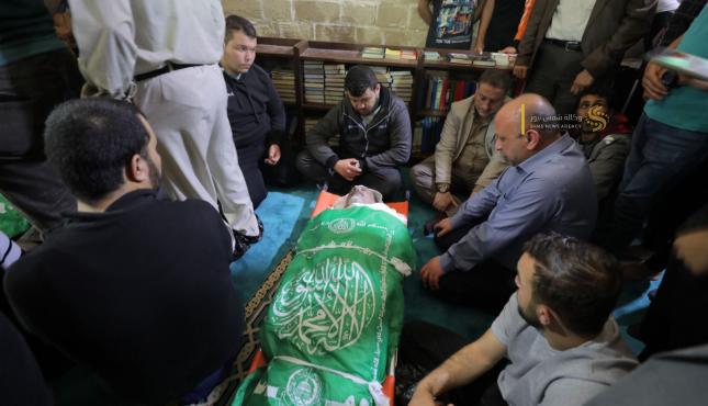 تشييع جثمان الشهيد القائد خليل البهيتني وعدد من أبناء شعبنا (3).jpg