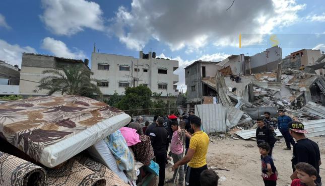 آثار الدمار في منزل عائلة ياسين في حي الزيتون شرق غزة 5.jpg