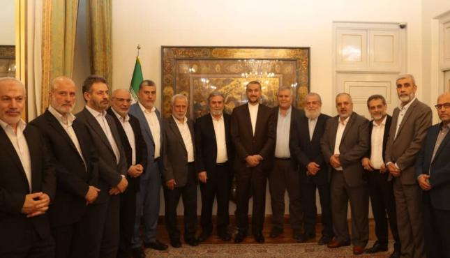 وفد الجهاد الإسلامي بقيادة القائد النخالة يلتقي وزير الخارجية الإيراني أمير عبد اللهيان.jpg