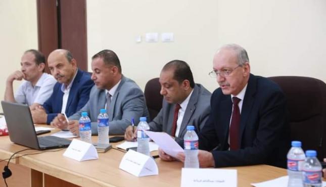 .ندوة حوارية للحملة الأكاديمية الدولية لمناهضة الإحتلال الإسرائيلي..jpg