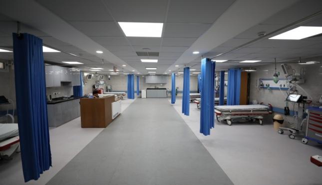 افتتاح قسم الطوارئ الجديد في مجمع الشفاء بغزة (11).jpg