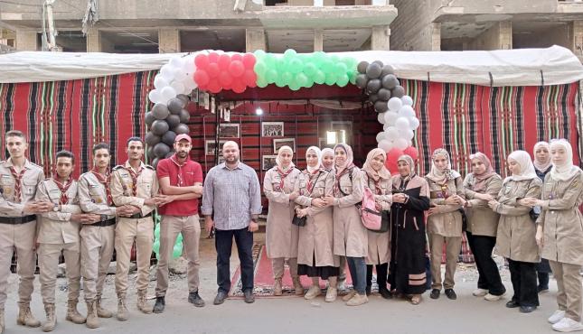 الساحة السورية تنظم معرضاً (3).jpg