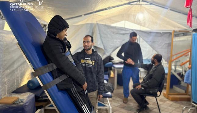 بالصور مستشفى حمد يستأنف العمل بمقره الرئيسي شمال غزة ويفتتح فرعا جديدا جنوب القطاع