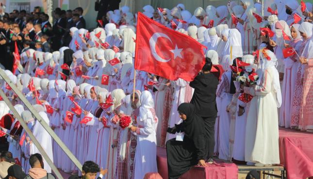 منظمة الرباط التركية تنظم حفل زواج جماعي لـ 203 عريس من غزة (6).jpeg