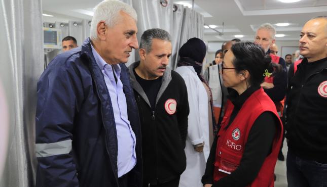 الهلال الأحمر الفلسطيني يفتتح قسم الاستقبال والطوارئ المؤهل في مستشفى الأمل