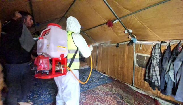 بالصور: مؤسسة هدائي تطلق حملة لمكافحة البعوض والبراغيت في رفح وخانيونس