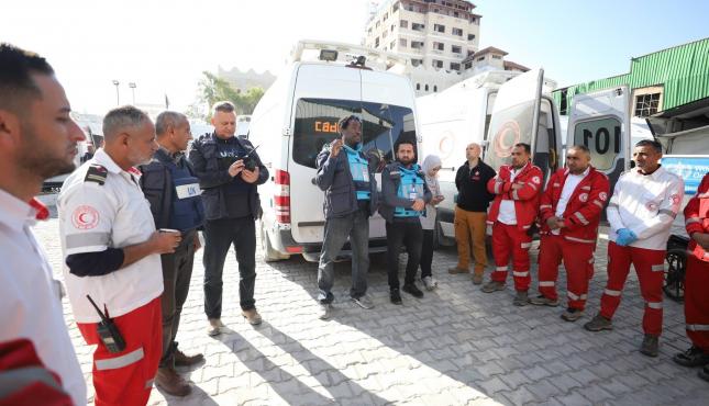 ‘إجلاء مرضى عبر معبر رفح (7).jpg