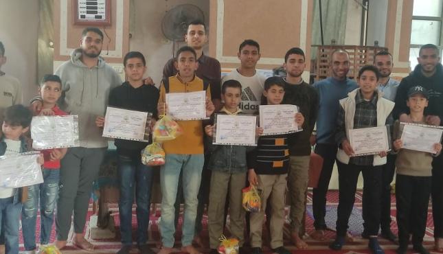 جمعية اقرأ الخيرية تكرم حفظة أجزاء من القرآن (9).jpeg