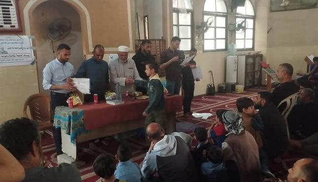 جمعية اقرأ الخيرية تكرم حفظة أجزاء من القرآن (12).jpeg