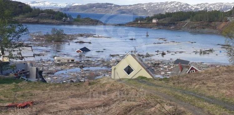 انهيار أرضي بالنرويج