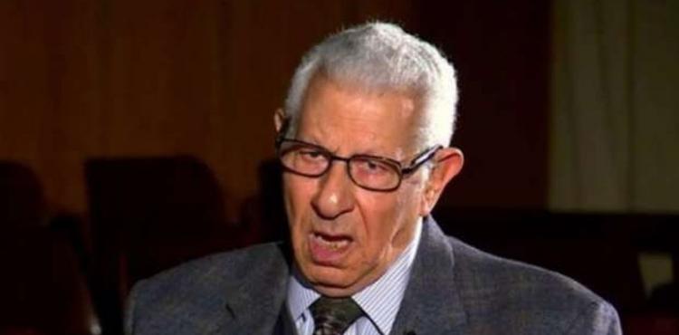 الكاتب المصري مكرم محمد أحمد.jpg