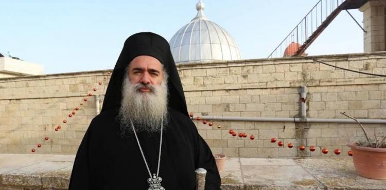 المطران حنا.jpg