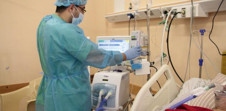 صور لمرضى كورونا من داخل العناية المركزة ‫(1)‬ ‫‬.jpg