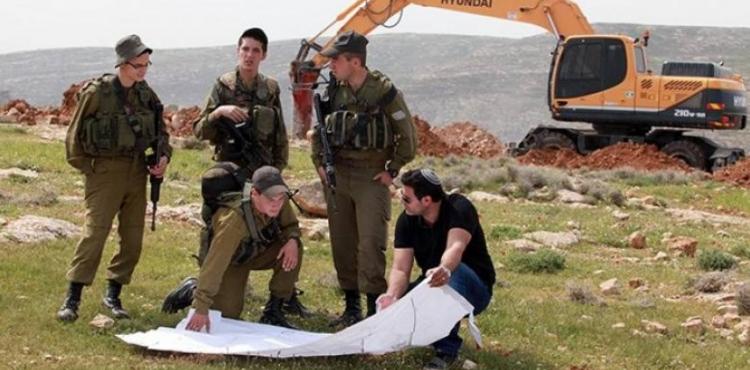 الاحتلال يستولي على اراضي.jpg