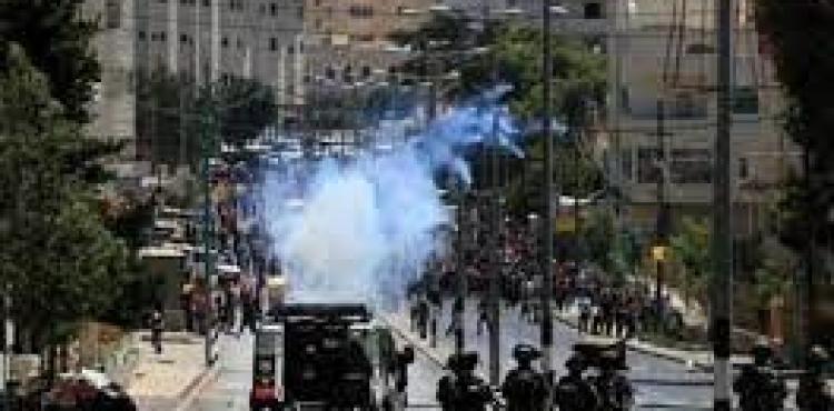 قمع مسيرة.jpg