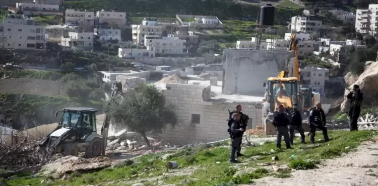 اخلاء منازل للهدم.jpg