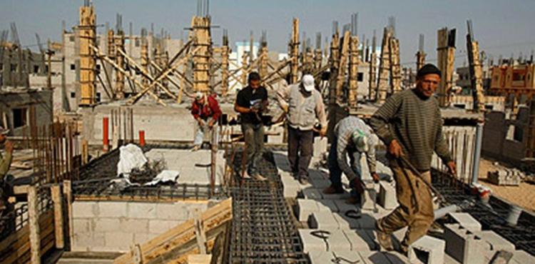 عمال بناء في غزة.jpg