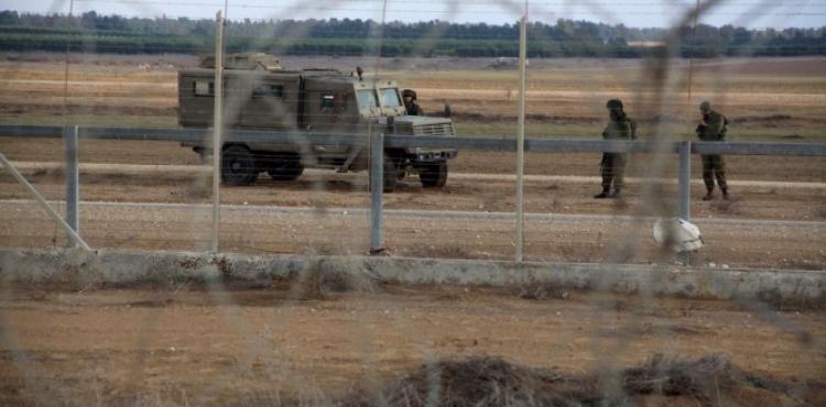 السياج الفاصل.jpg