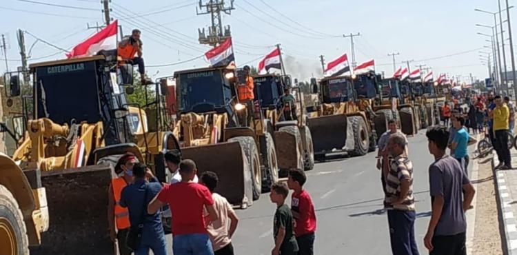 آليات مصرية لإزالة الركام  (2).jpeg