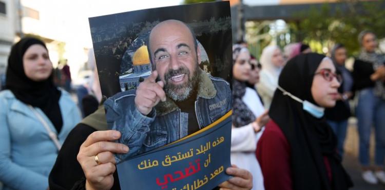 نزار بنات.jpg