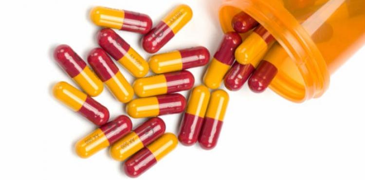 مضاد حيوي.jpg