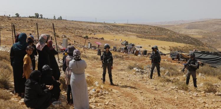 الاحتلال يعتدي على المواطنين.jpg.crdownload