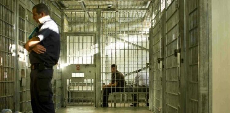 الاسرى في سجون الاحتلا.jpg