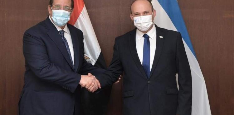 عباس كامل وبينيت