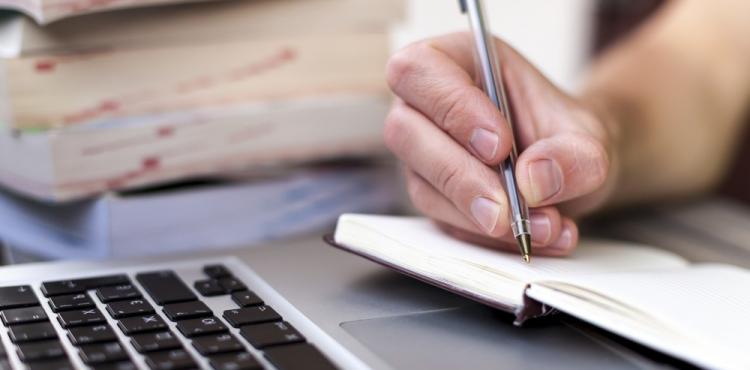 كتابة التقرير الاداري.jpg