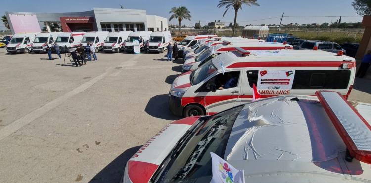 اسعافات تصل غزة (3).jfif