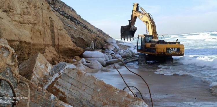 تدعيم شارع الرشيد تحسباً من قوة المنخض الجوي.jpg