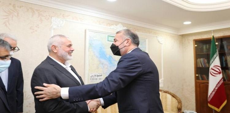 هنية ووزير الخارجية الايراني.jpg