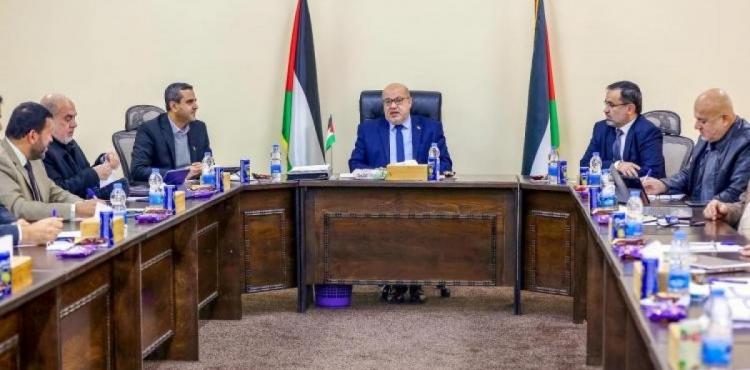 لجنة العمل الحكومي.jpg