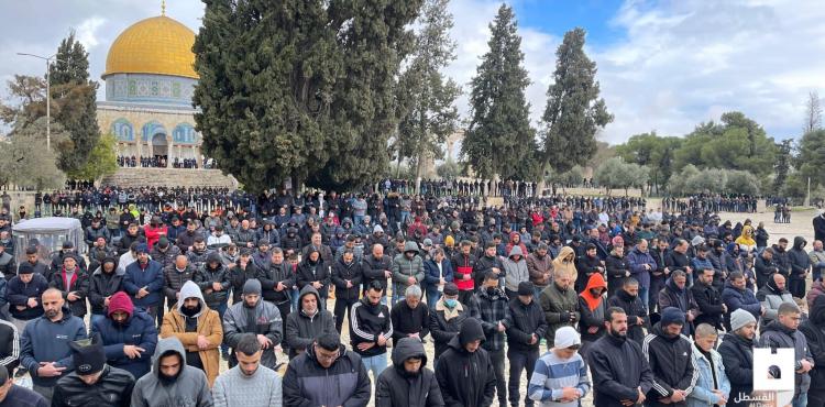 صلاة الجمعة في الأقصى 3.jpg