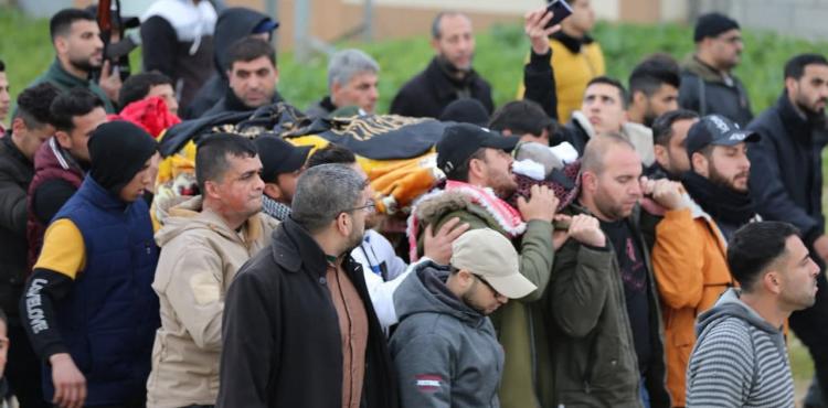سرايا القدس تودع فقيدها المجاهد «عادل مقبل» بجنازة مهيبة.jpg