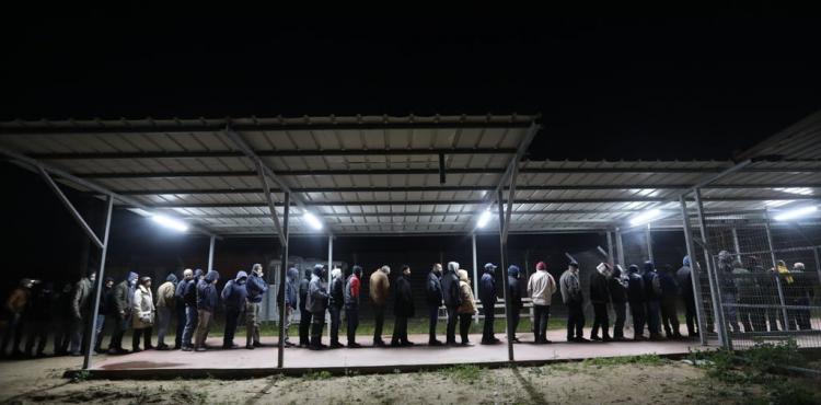 عمال غزة على معبر ايرز